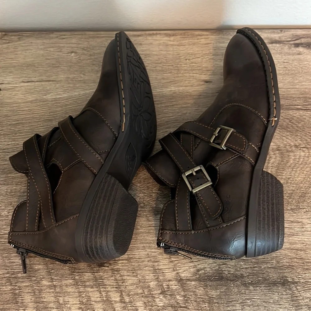 b.o.c. Denali Strappy Ankle Boots